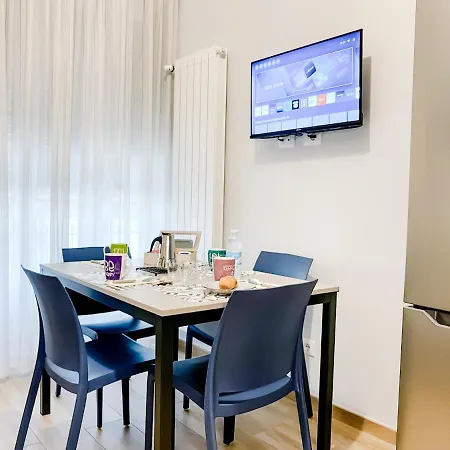 Apartment Myhouse 500 - Affitti Brevi Italia
