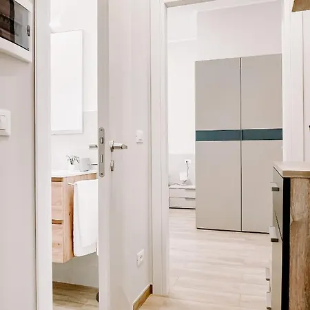 Myhouse 500 - Affitti Brevi Italia *